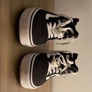 Vans hi-top black, size 9
